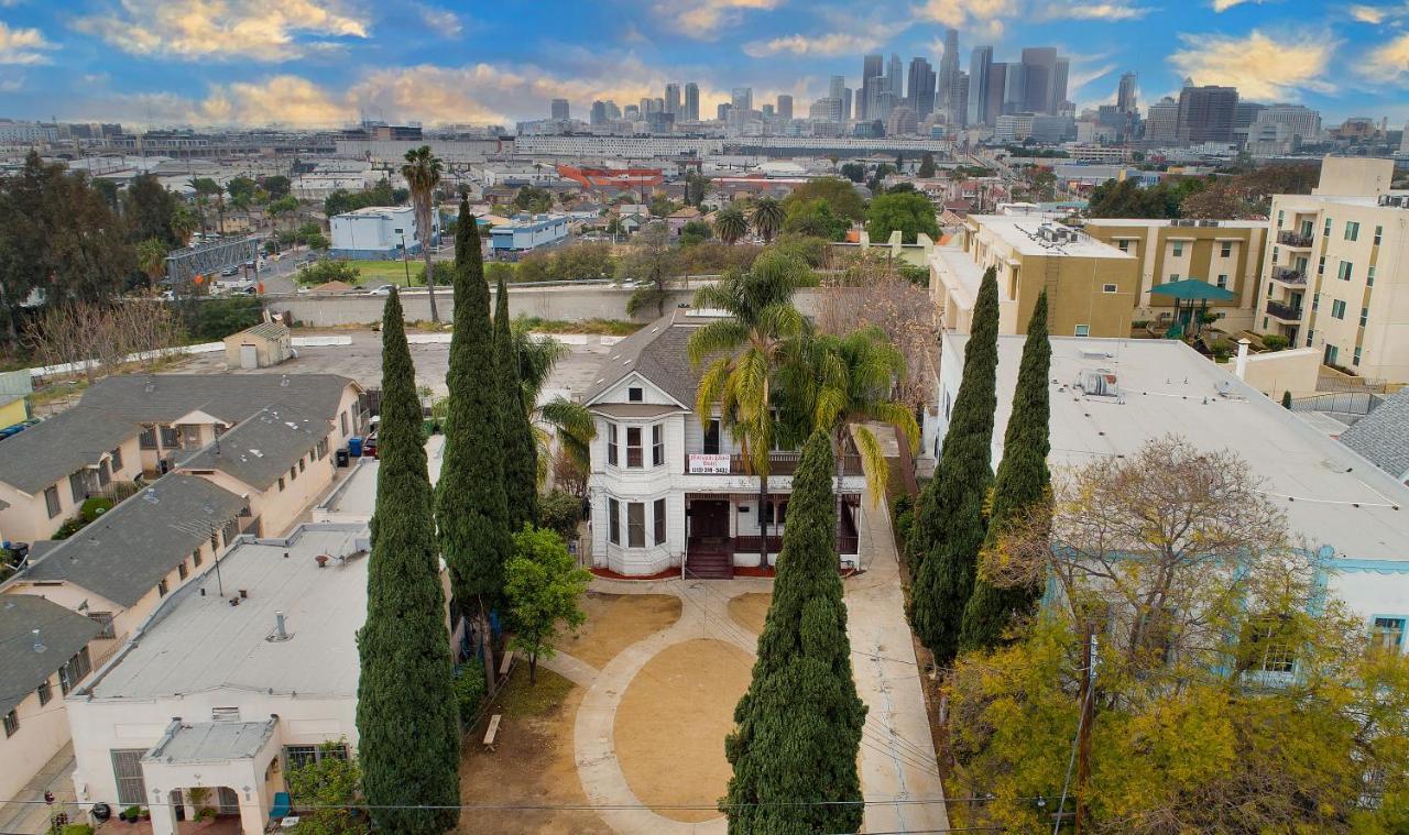 Mariachi Plaza Hotel Los Angeles Exterior photo